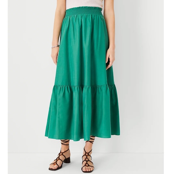 Ann Taylor Dresses & Skirts - Ann Taylor Sz XL Tiered Maxi Skirt EUC